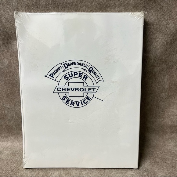 1967 CHEVROLET TRUCK CHASSIS SERVICE MANUAL BOOK - Picture 3 of 3